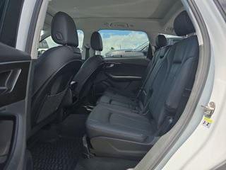 2023 Audi Q7 45 Premium Plus