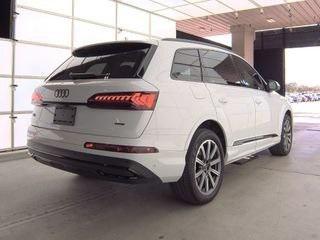 2023 Audi Q7 45 Premium Plus