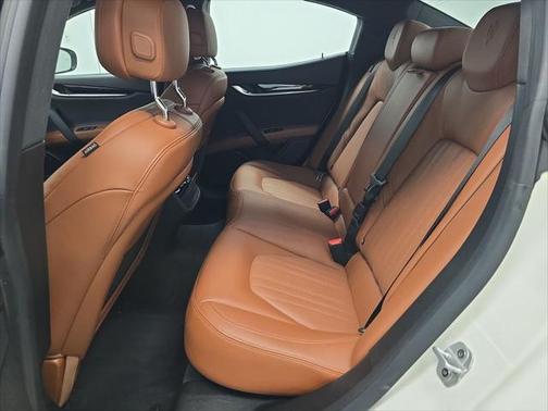 2022 Maserati Ghibli Modena