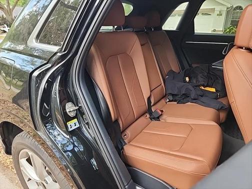 2022 Audi Q3 45 S line Premium Plus
