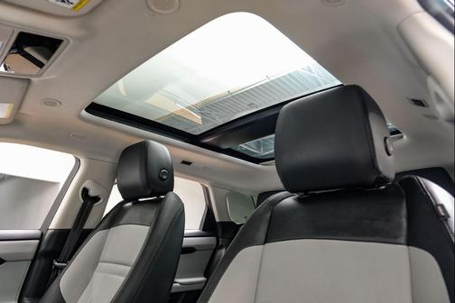 2024 Land Rover Range Rover Evoque Dynamic SE