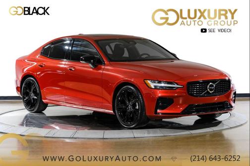 2024 Volvo S60 B5 Core Dark Theme