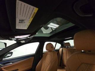 2022 BMW 530e Base