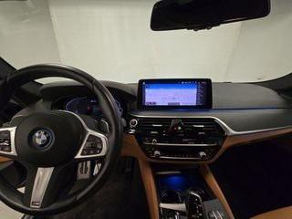 2022 BMW 530e Base