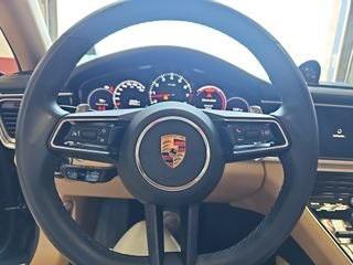 2023 Porsche Panamera 4