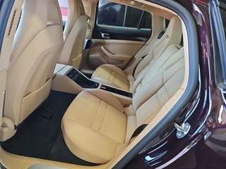 2023 Porsche Panamera 4