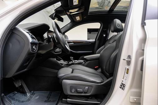 2024 BMW X4 xDrive30i