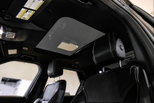 2023 Land Rover Discovery P360 S R-Dynamic