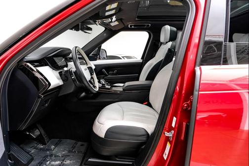 2023 Land Rover Range Rover Sport SE