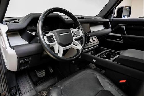 2023 Land Rover Defender 110 SE