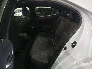 2023 Lexus UX 250h F Sport