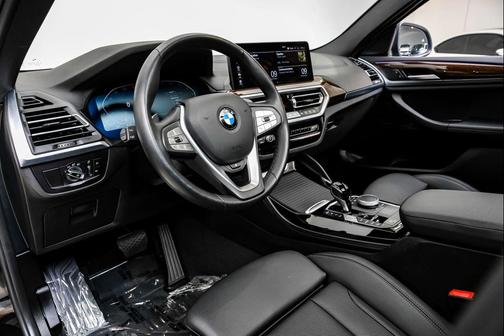 2024 BMW X4 xDrive30i
