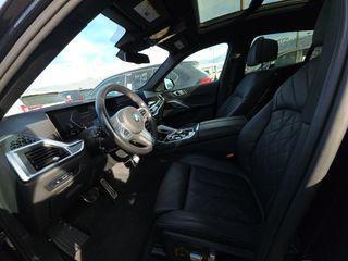 2025 BMW X6 xDrive40i