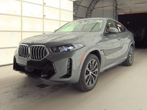 2025 BMW X6 xDrive40i