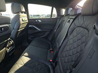 2025 BMW X6 xDrive40i