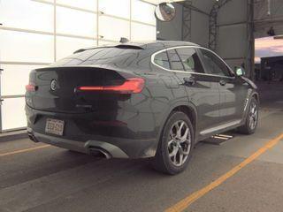 2025 BMW X4 xDrive30i