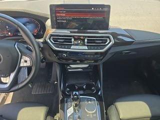 2024 BMW X4 xDrive30i