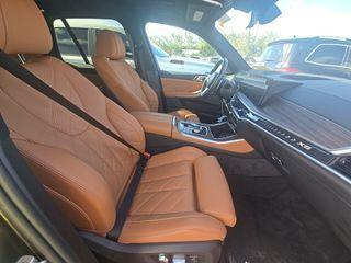 Manhattan Green Metallic 2024 BMW X5 sDrive40i