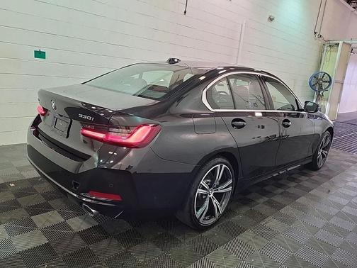 2024 BMW 330 xDrive