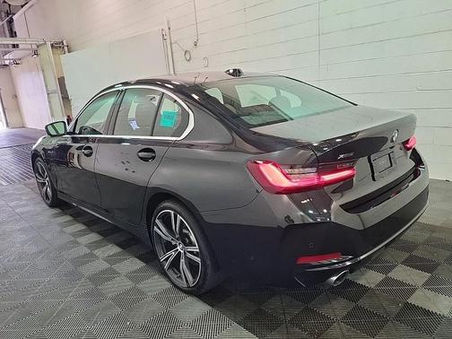 2024 BMW 330 xDrive