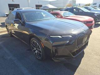 2023 BMW 740 i