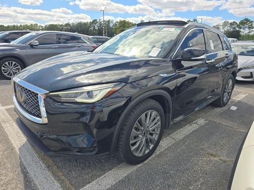 2024 INFINITI QX50 LUXE