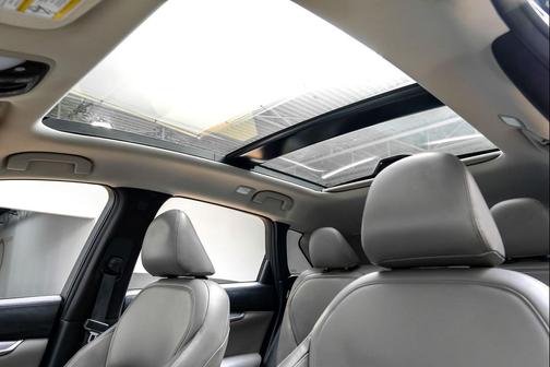 2024 INFINITI QX50 LUXE