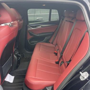 2023 BMW X4 xDrive30i