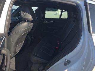 2025 BMW X4 xDrive30i