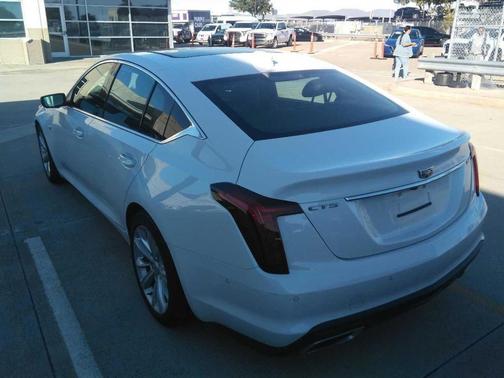 2025 Cadillac CT5 Premium Luxury