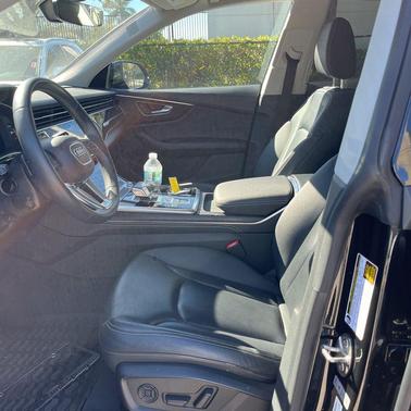 2023 Audi Q8 55 Premium Plus