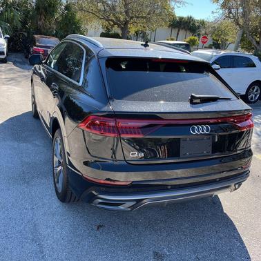 2023 Audi Q8 55 Premium Plus