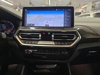 2024 BMW X4 xDrive30i