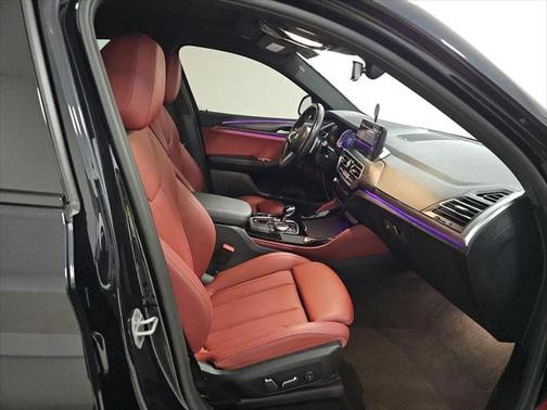 2024 BMW X4 xDrive30i