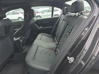 2024 BMW 530 i