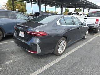 2024 BMW 530 i