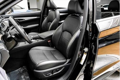 2022 INFINITI QX50 LUXE