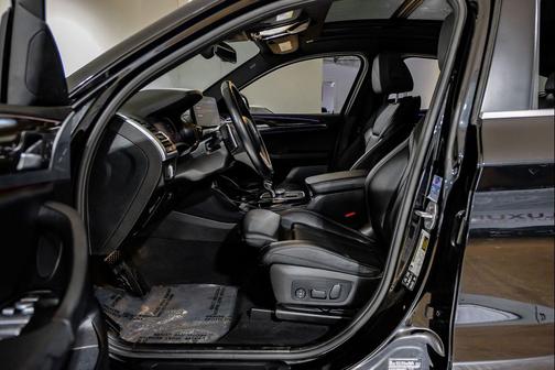 2024 BMW X4 xDrive30i