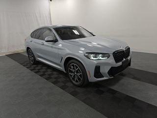 2023 BMW X4 xDrive30i
