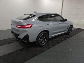 2023 BMW X4 xDrive30i