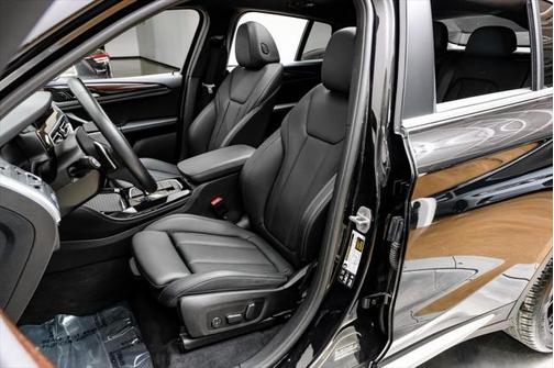 2024 BMW X4 xDrive30i