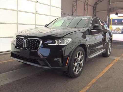 2024 BMW X4 xDrive30i