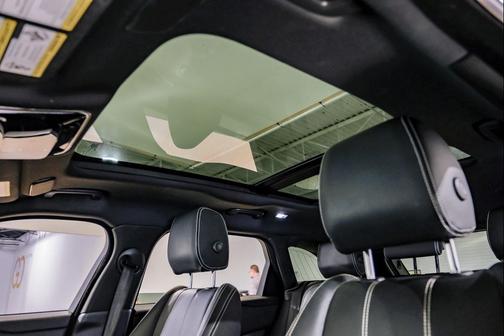 2022 Land Rover Range Rover Velar P250 S