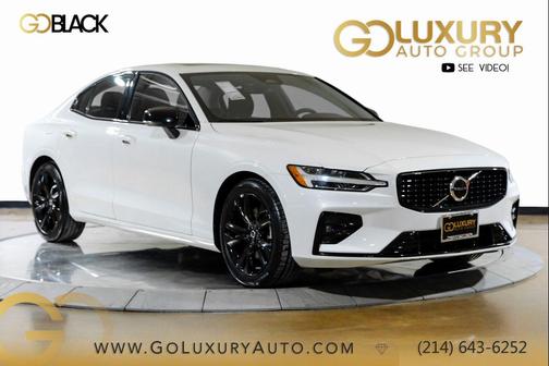 2024 Volvo S60 B5 Core Dark Theme