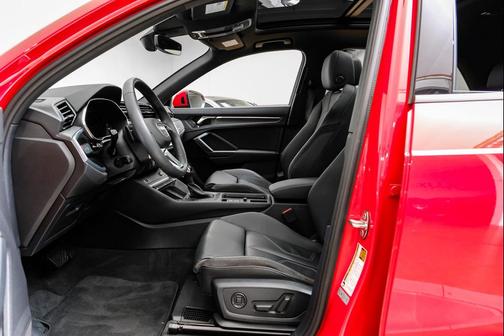 2023 Audi Q3 45 S line Premium Plus