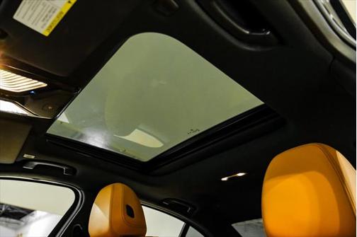 2024 BMW 330 i