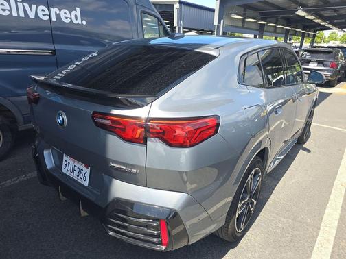 Gray Metallic 2025 BMW X2 xDrive28i