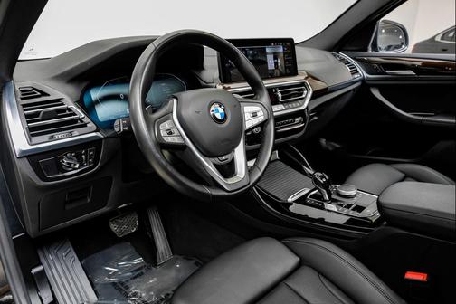 2024 BMW X4 xDrive30i