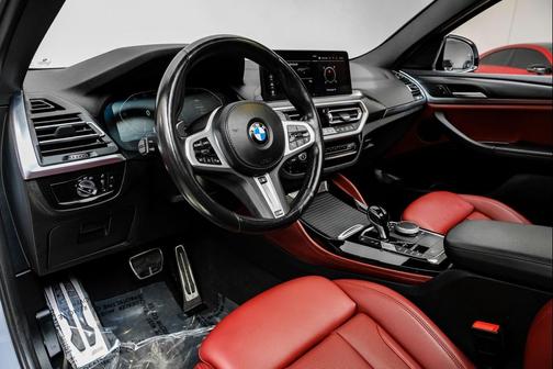 2023 BMW X4 xDrive30i