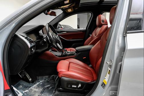 2023 BMW X4 xDrive30i
